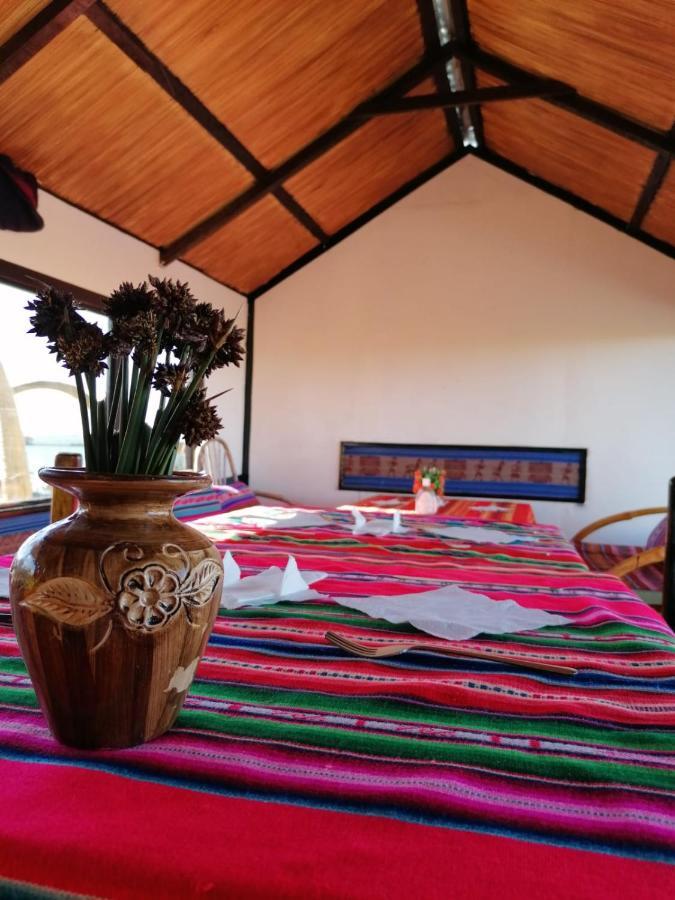 פונו Uros Lake Titicaca Lodge מראה חיצוני תמונה